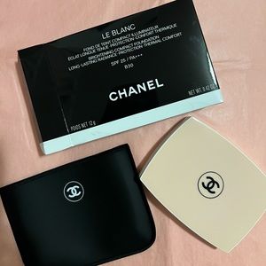 Chanel Brightening foundation compact B30 (LE)